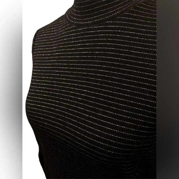 Christopher & Banks Mock Neck Small - Picture 3 of 4